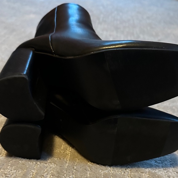 Madden Girl Boots - Picture 2 of 3